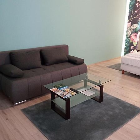 Cherry II Apartman Еґер Екстер'єр фото