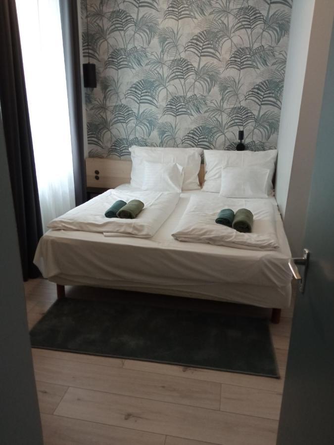 Cherry II Apartman Еґер Екстер'єр фото